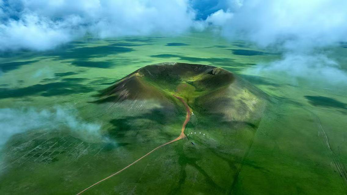 火山酒店多岗位招聘 - 图片 9